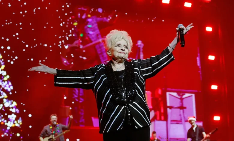 Born on This Day in 1944, the “Dynamite” Singer Who Bridged the Gap Between Pop and Country with Her Seven-Decade-Long Career