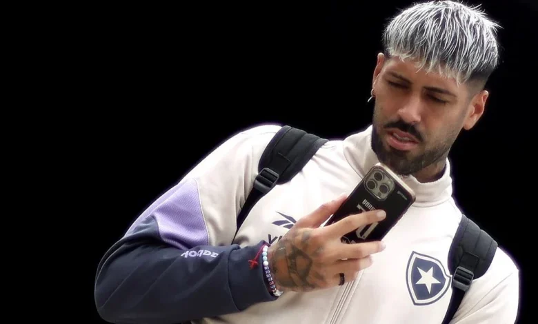 Botafogo x Fortaleza: Barboza não treinou com bola, pediu para jogar e fará teste no vestiário