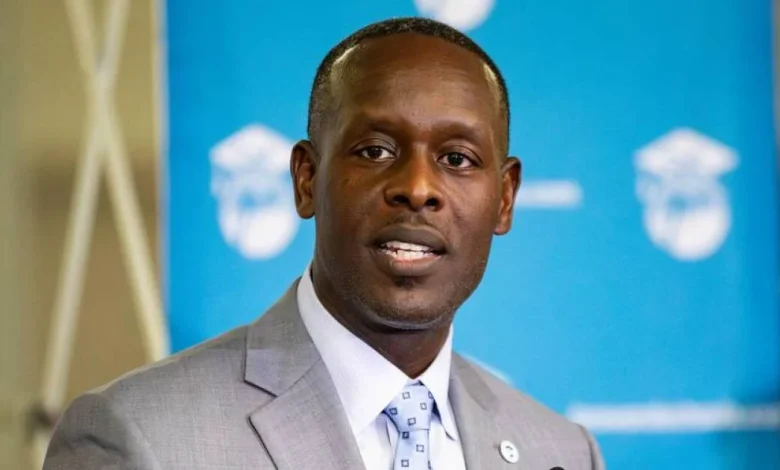 Broward takes another step towards downsizing district through school closures, consolidations