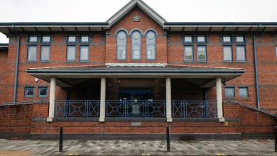 Bully boyfriend punched woman driver because she was late picking him up from work