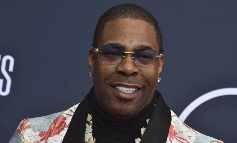 Busta Rhymes (not Tracy Morgan) checks troll who was loud and wrong at Miami photo op
