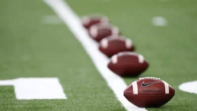 CBS criticized for not showing flyover before Army-Navy Game