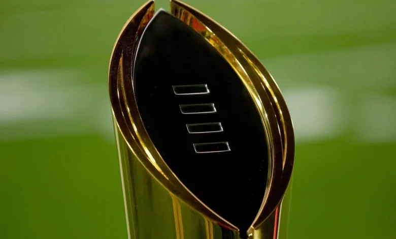 CFP expansion talks will drag into 2026, and the 24-team pitch isn’t going away
