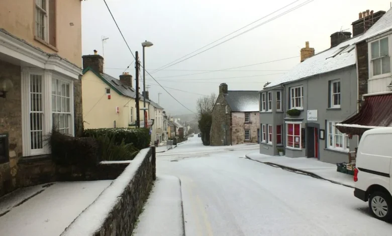 Call for Return of Salt Tip in North Pembrokeshire to Improve Winter Road Safety