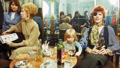 Cameron Crowe’s cringe magic