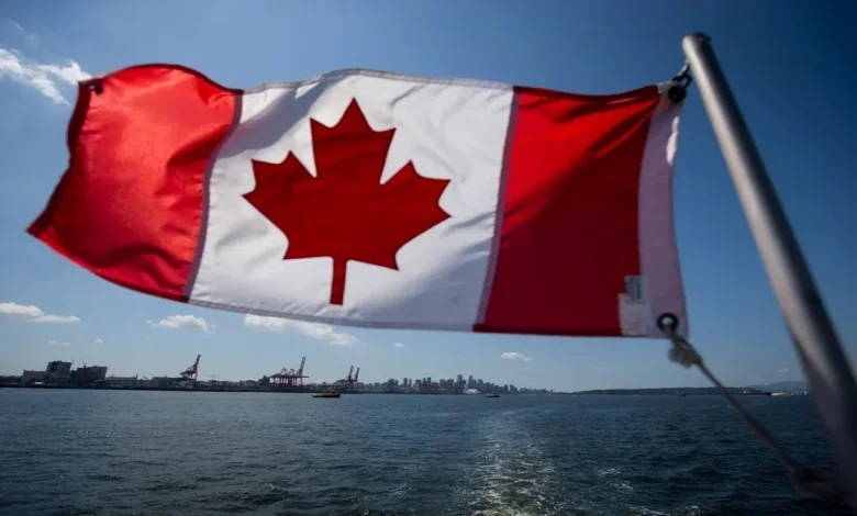 Canada offers foreigners invitations to apply for permanent residence