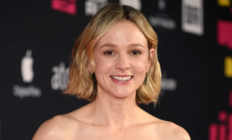 Carey Mulligan Shines in Comedic Debut at British Independent Film Awards with The Ballad of Wallis Island