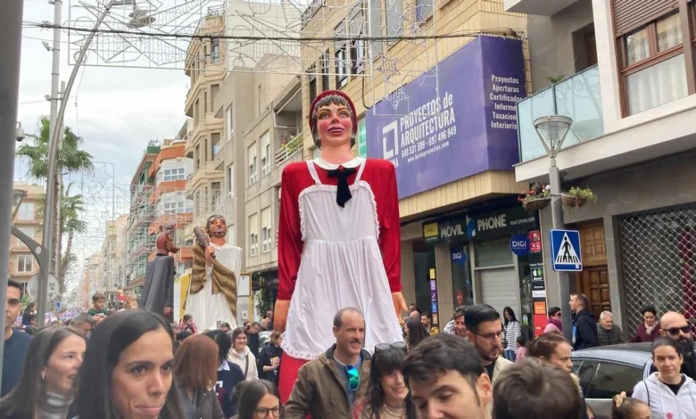 Charamita, conciertos... las fiestas patronales en honor a La Purísima en Torrevieja enfilan su recta final