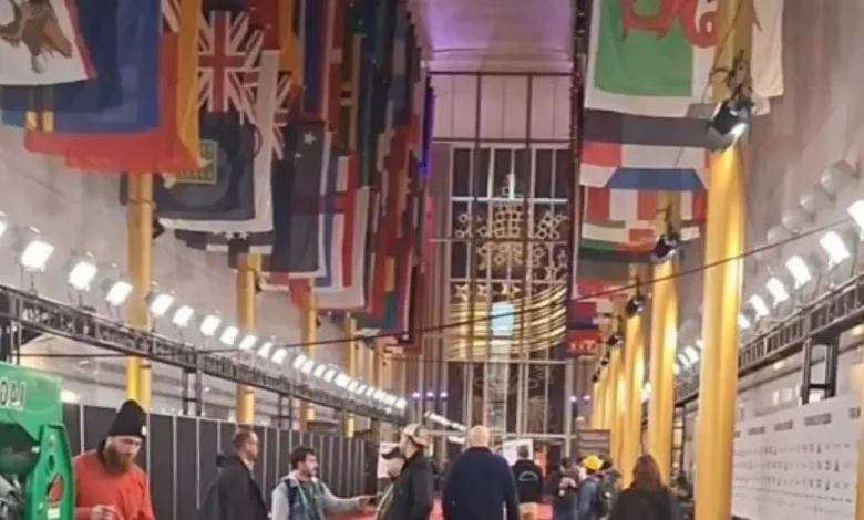 Chegada de Trump bloqueia acesso de jornalistas ao Kennedy Center