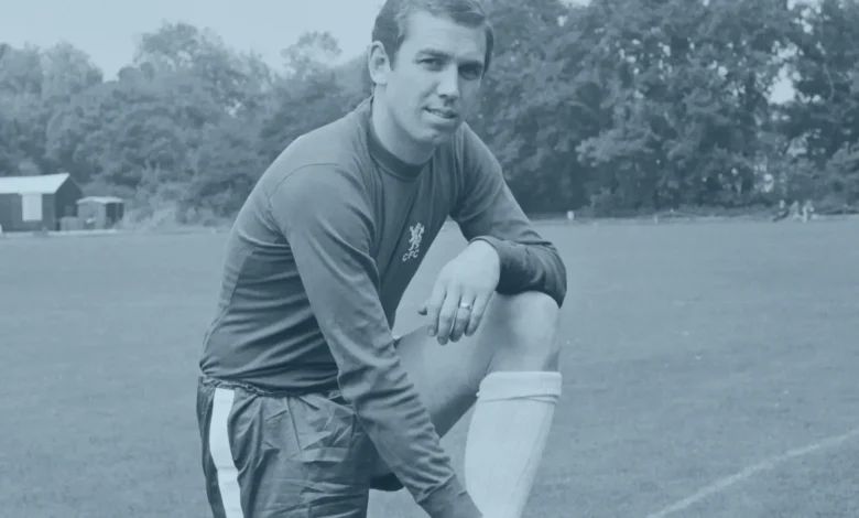 Chelsea confirm tragic death of legendary defender Marvin Hinton