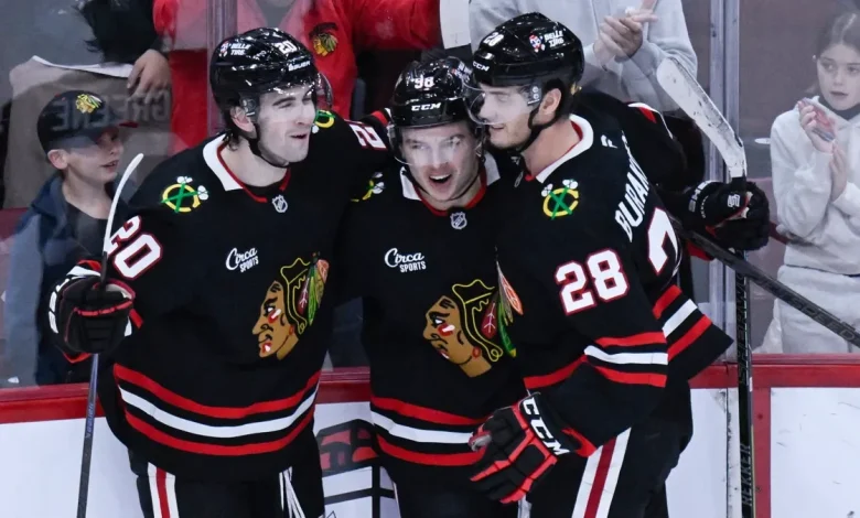 Chicago Blackhawks at Anaheim Ducks odds, picks and predictions
