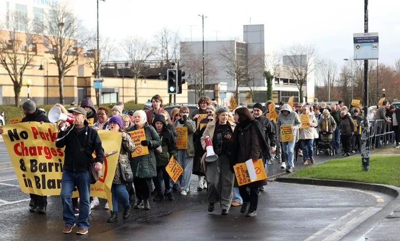 Christmas shopping chaos as another blockade planned for Blanchardstown Shopping Centre