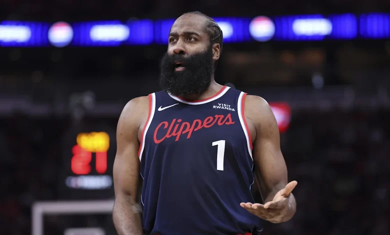 Clippers Injury Report: LA Suddenly Dealing With James Harden Injury on Monday
