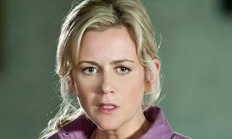 Co-stars pay tribute to Home and Away star who died 'unexpectedly' at 45