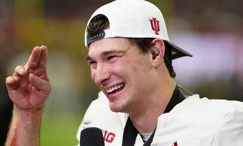 College Football Playoff live updates: Latest from final set of rankings with bracket to be decided