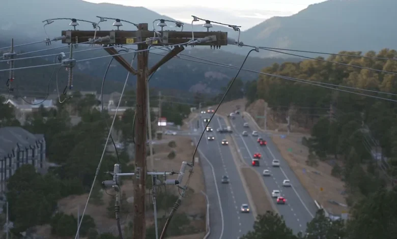 Colorado foothills community considers whether power shutoff was needed
