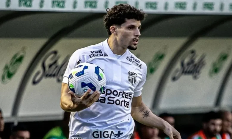 Com Rafael Ramos na lateral, Ceará divulga escalação para enfrentar o Palmeiras; confira