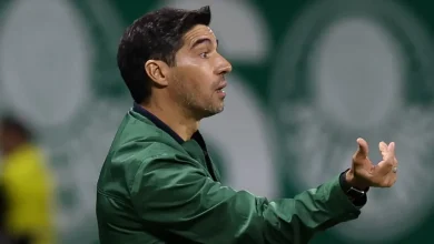 Com desfalques, Abel Ferreira muda a escalação do Palmeiras para enfrentar o Atlético-MG