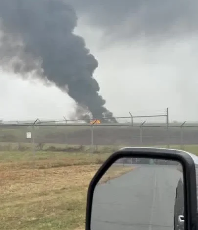 Confirmed: Plane crashes at Statesville Regional Airport