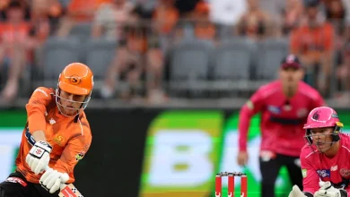 Connolly stars as Scorchers down Babar Azam’s Sixers