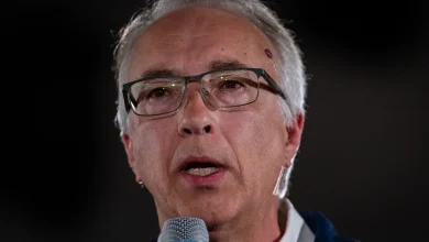 Conservative caucus members move to oust Rustad