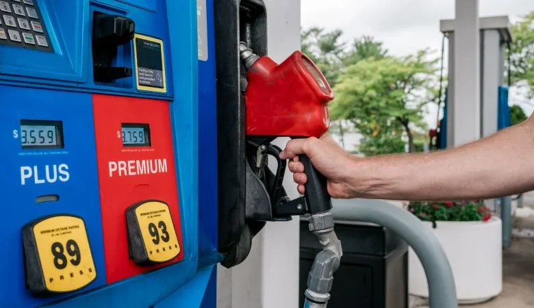 Consumer spending stalled in September as inflation remained stubborn