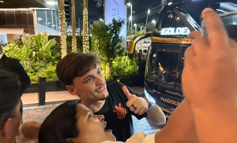 Corinthians chega a Fortaleza sem Garro, Yuri e Memphis; veja lista de relacionados