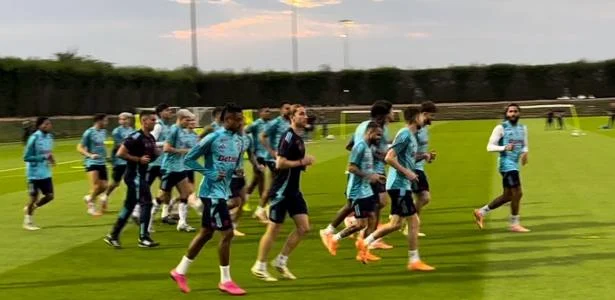 Corrida de 10km do CT do Fla ao hotel vira terapia de Filipe Luís no Qatar