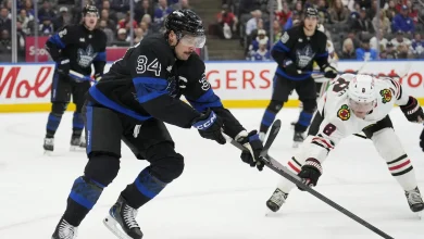 Count On Blackhawks Struggling Without Bedard vs. Maple Leafs
