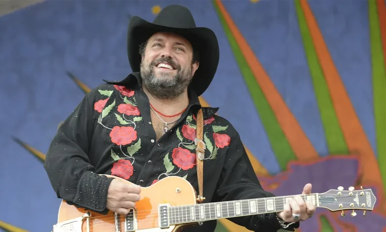 Country star Raul Malo dead at 60