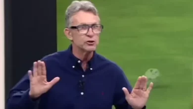 Crítico de Memphis, Craque Neto reage a gol do Corinthians e viraliza na web