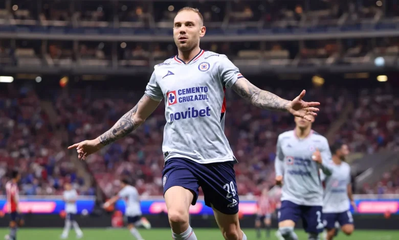 Cruz Azul vs Chivas Guadalajara Prediction and Betting Tips | November 30th 2025