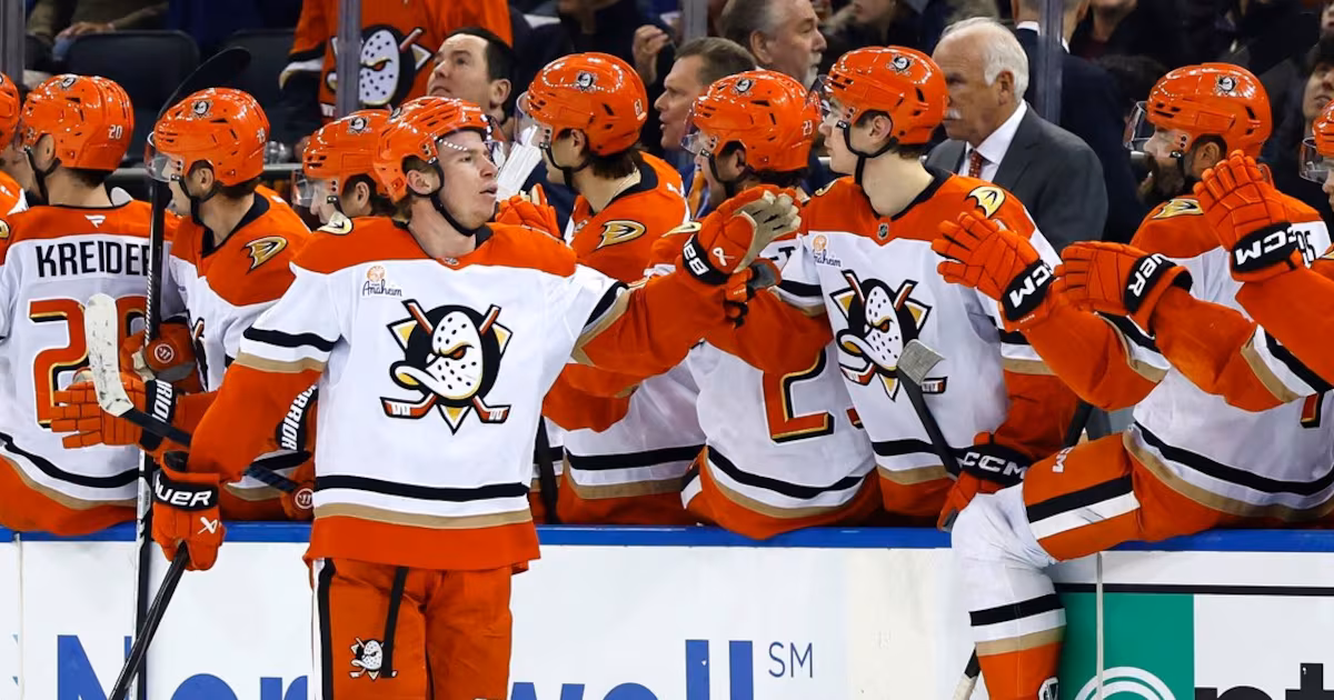 Cutter Gauthier scores twice as Anaheim Ducks beat New York Rangers to snap two-game losing streak