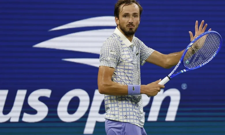 Daniil Medvedev’s Former Coach Spotted in American Rising Star’s Box After Starting New Stint at Next Gen ATP Finals
