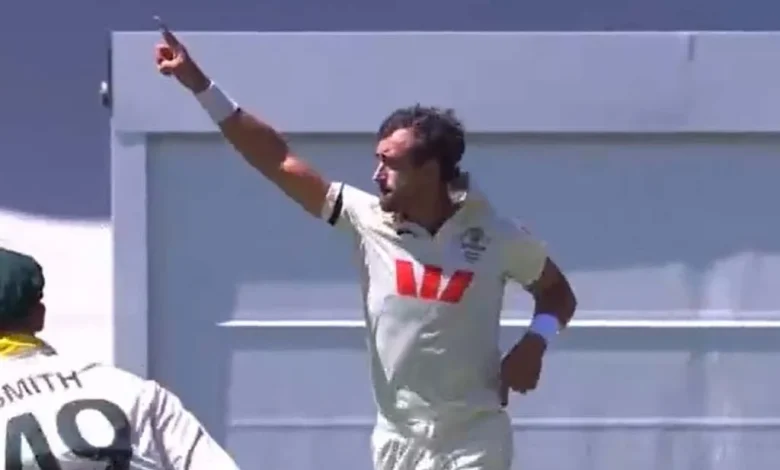 Death, Taxes, And 1st Over Starc Wickets