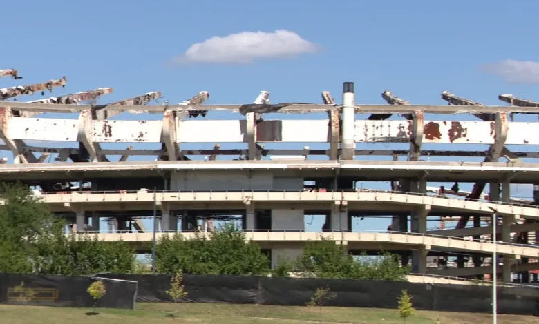 Debate over transit options for Commanders stadium at RFK site; roundtable set for Wednesday