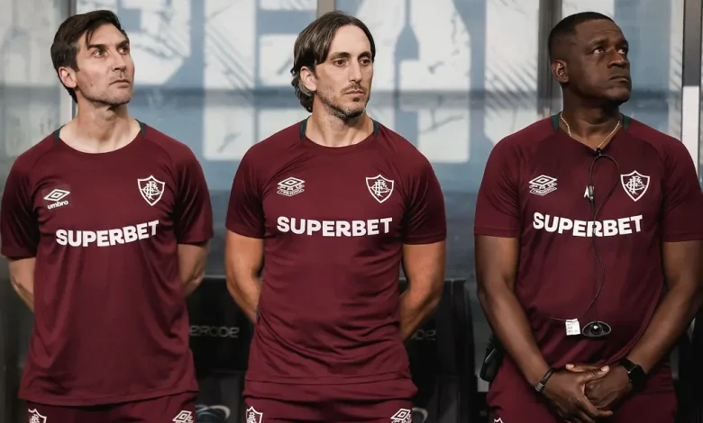 “Devíamos uma vitória como visitante”, reconhece Zubeldía após triunfo em Porto Alegre