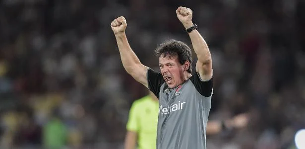 Diniz diz que prefere final no Maracanã: 'Energia e mais torcedores'