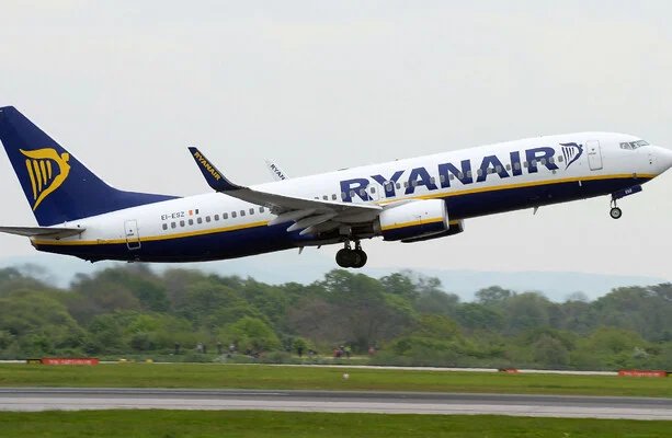 Disruptive passenger arrested from aircraft after flight to Dublin diverted to Cork