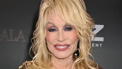 Dolly Parton Shares What She’s “Thankful” for in Thanksgiving Message Amid Health Battle