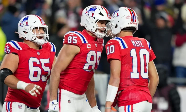 Drake Maye continues stellar second season in Monday night debut as Patriots roll