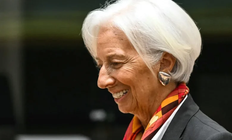 ECB keeps rates unchanged as prospects brighten