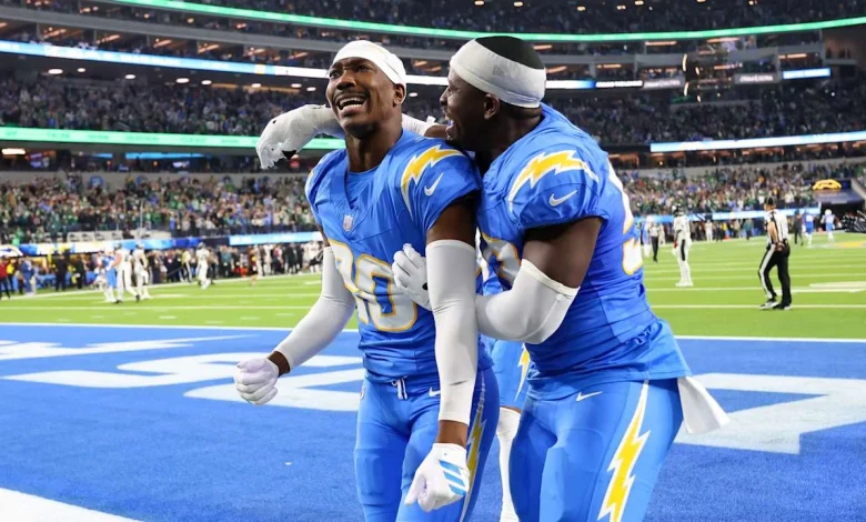 Eagles-Chargers on 'Monday Night Football': What We Learned from Los Angeles' 22-19 win