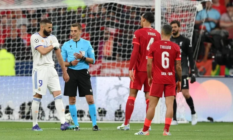 El árbitro de la decimocuarta y talismán para el Real Madrid pitará ante el Manchester City