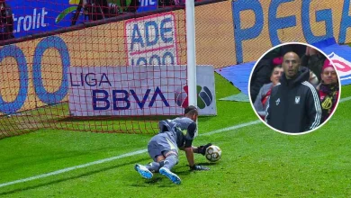 El disparo desde media cancha que congeló a Nahuel Guzmán y Guido Pizarro