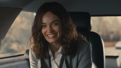 Ella McCay: a sleepy political comedy