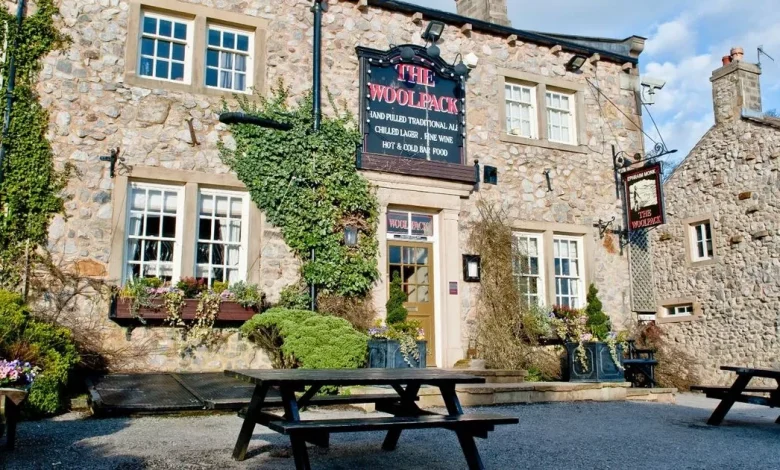 Emmerdale star sacked with immediate effect days before Christmas