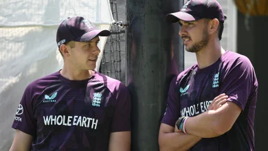 England make one change to playing XI for Adelaide Test