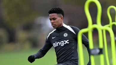 Estêvão to miss a couple games with ‘small muscular injury’