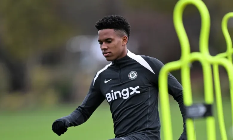 Estêvão to miss a couple games with ‘small muscular injury’